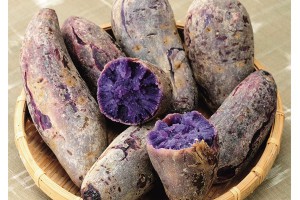 メガネいらずの沖縄の秘密？　沖縄のメガネ着用率は全国で最も低いそうです。